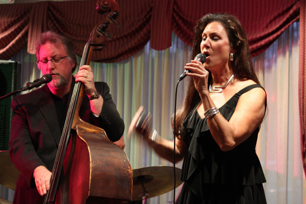Trish, Hans & Phil at Eastside Jazz Club | Bellevue.com